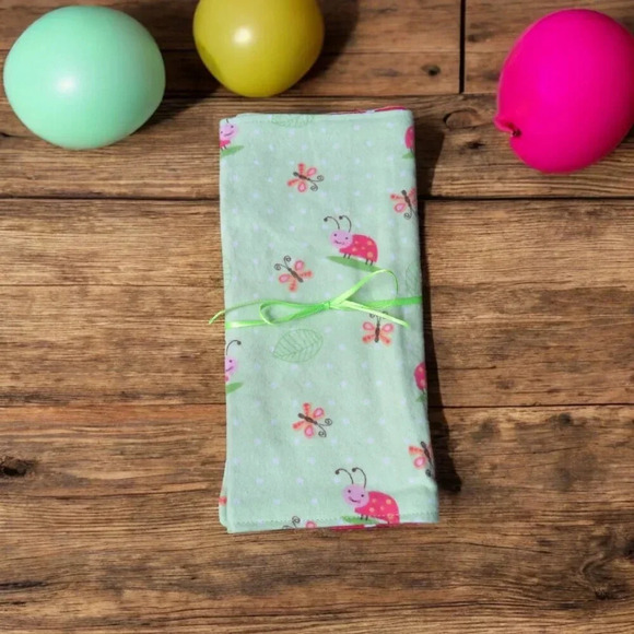 Burp Cloth, Flannel, Reversible Lady Bugs and Polka Dots, Set of 3 - Picture 2 of 5